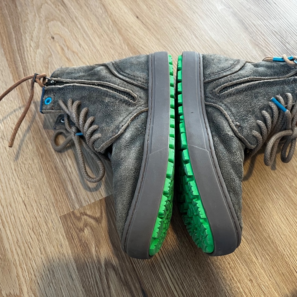 Satorisan Green Hilda Lace Up Suede Crone Ankle Boot - Picture 7 of 11